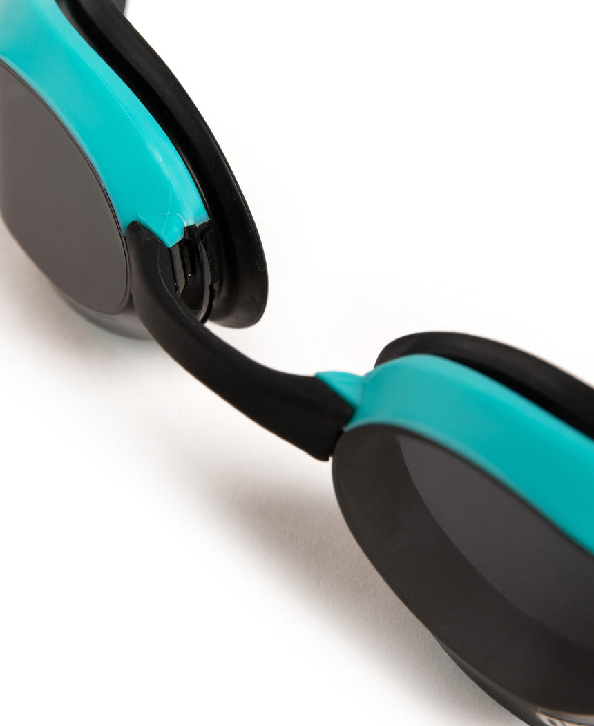 Arena Wettkampf Schwimmbrille Cobra Ultra Swipe Mint