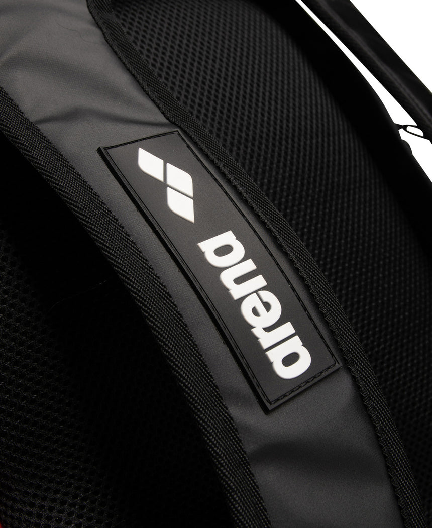 Arena Rugtas 45L Spiky III Dieprood